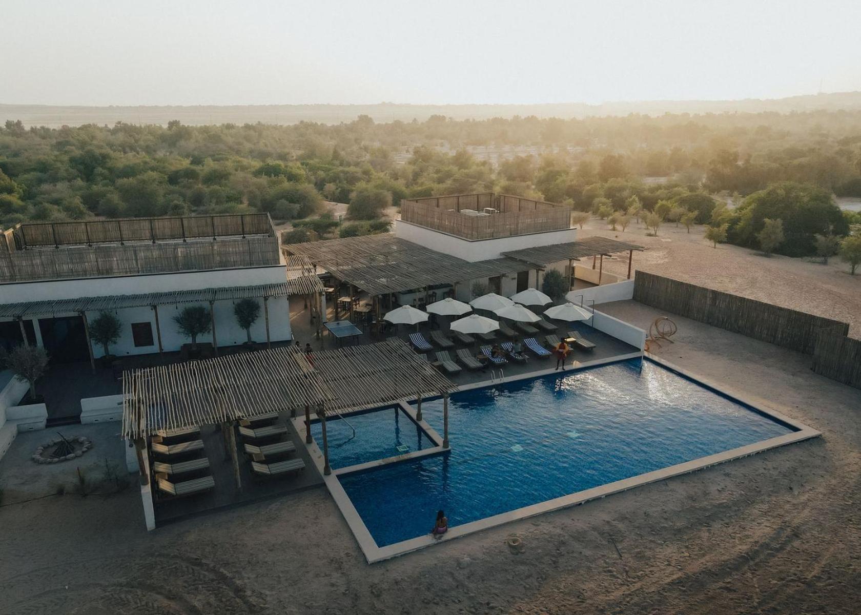 Bab Al Nojoum Al Mugheirah Hotel Al Mirfa Eksteriør billede